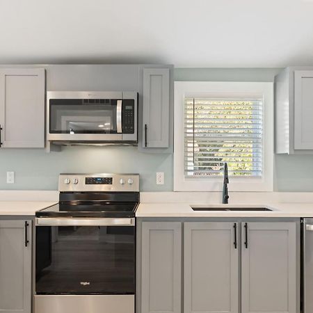 222 W Ashley - Sea Breeze - Minutes To The Ocean And Downtown Folly Beach Exterior foto