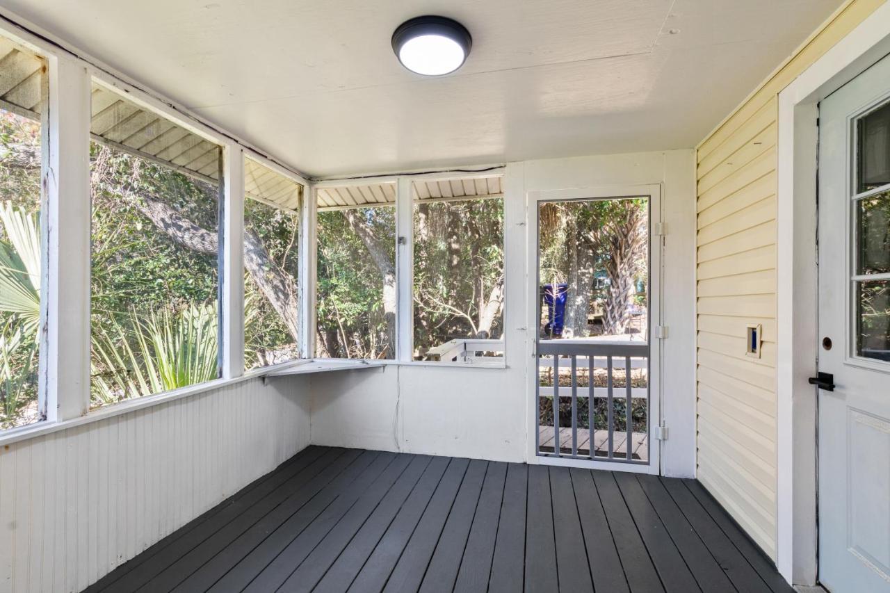 222 W Ashley - Sea Breeze - Minutes To The Ocean And Downtown Folly Beach Exterior foto